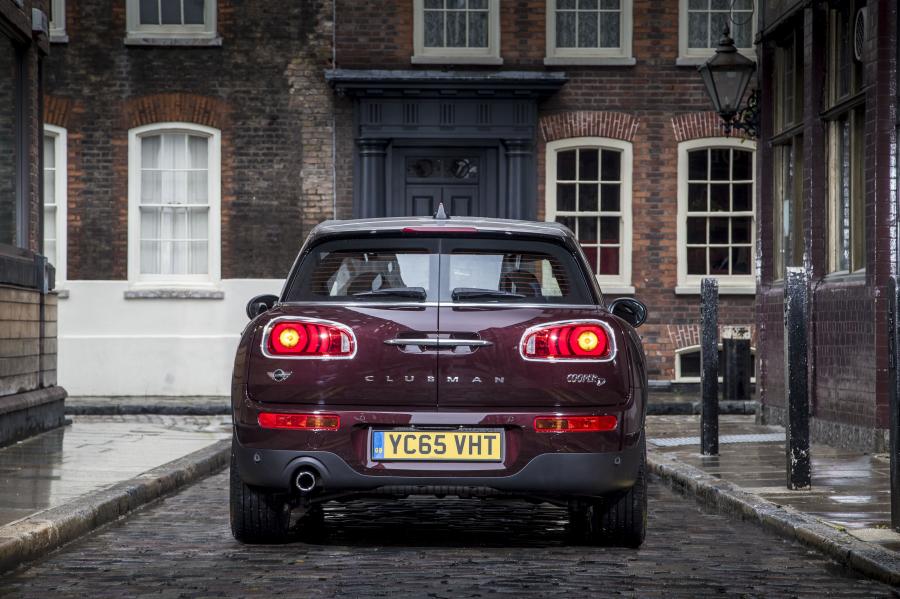  Mini Cooper D Clubman 2015 года  (UK) (фото 39 из 127)